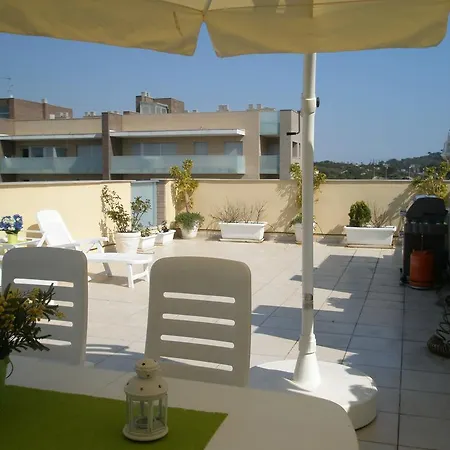 Saval Aqquaria Family Complex Apartment