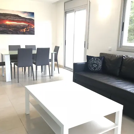 Saval Aqquaria Family Complex Apartment Salou
